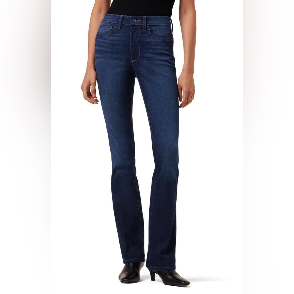 Joes Jeans Curvy Bootcut Jeans size 31